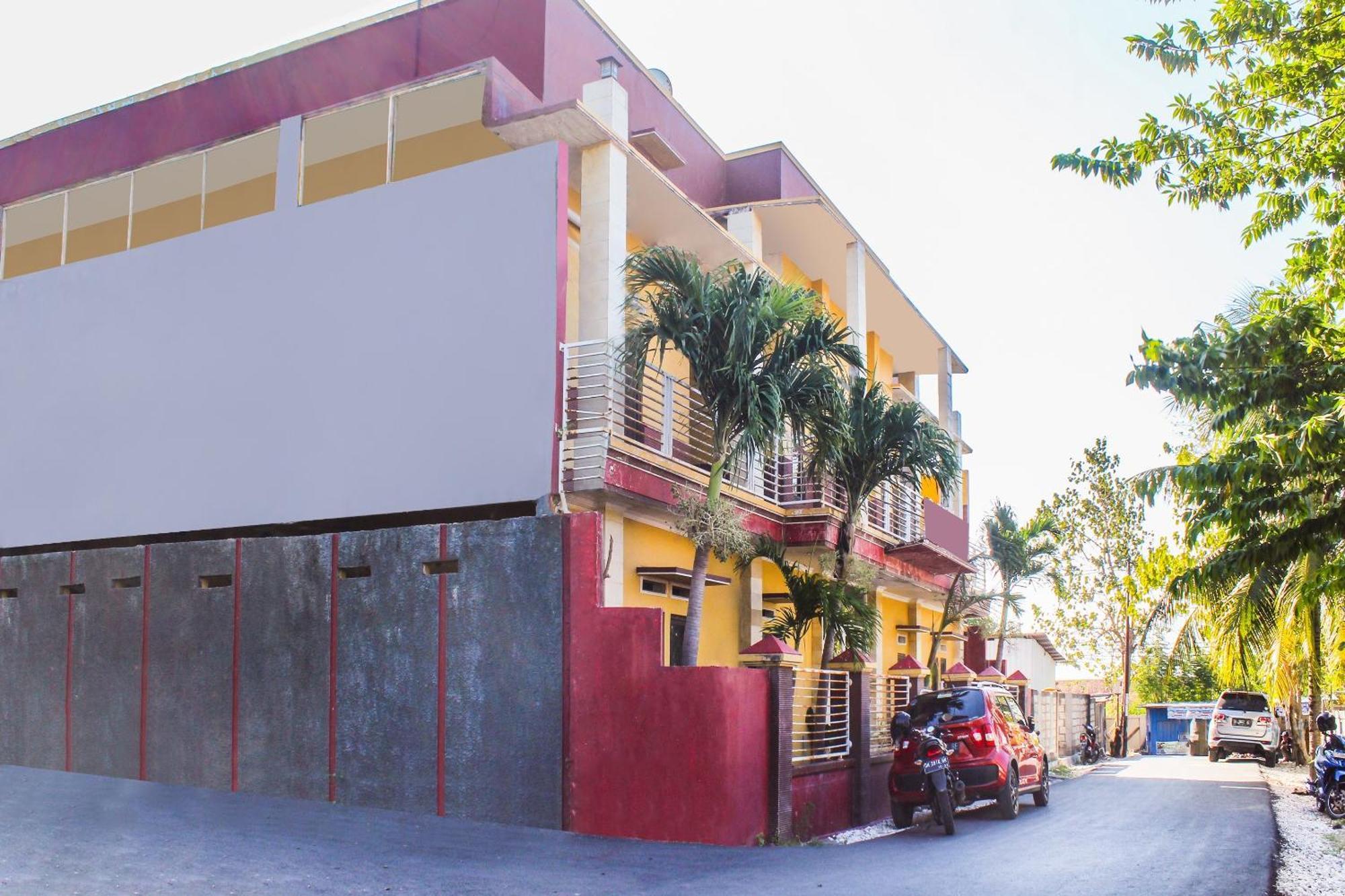 Spot On 3605 Clarichie Guest House Kupang  Exterior foto