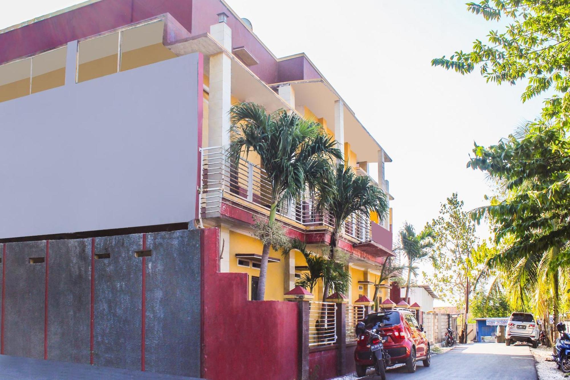 Spot On 3605 Clarichie Guest House Kupang  Exterior foto